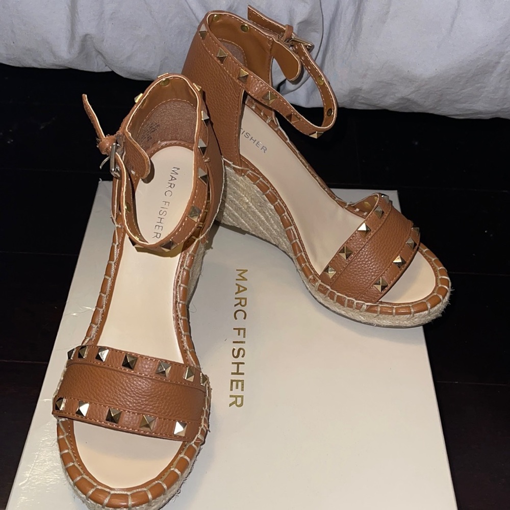 Marc Fisher Brown Stud Wedges